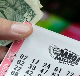 ضربة حظ أمريكي يربح مليار دولار بين ليلة وضحاها!