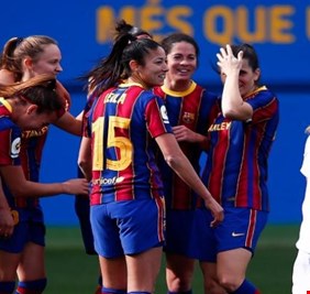 برشلونة يوجه ضربة 