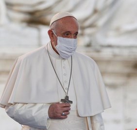 حكومة الكاظمي تؤكد: زيارة البابا للعراق مازالت قائمة والتهيئة لها متكاملة