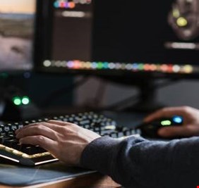 كيف نحمي شبكة الإنترنت المنزلية من 