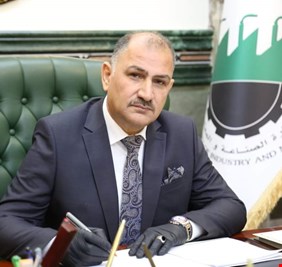 وزير الصناعة: السكراب كان يُسرق بالقوّة والكاظمي كان له دور حازم لمنع تهريبه من الموصل