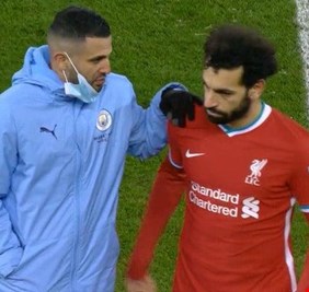 ليفربول ضد مانشستر سيتي.. ماذا قال محرز لصلاح بعد الهزيمة القاسية؟