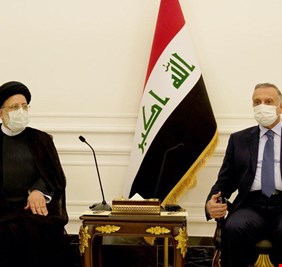 تفاصيل جديدة عن لقاء رئيسي برئيس الوزراء : مناقشة سمات الدخول والكاظمي يتذكر فتح الحدود أمام زوار الأربعين