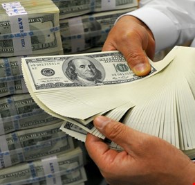 البنك المركزي: العملة الصعبة في امان.. وهذا ماحققه تغيير سعر الصرف