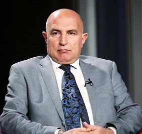 المحافظ نوفل العاكوب حوت آخر يسقط بيد (أبو رغيف)، وينال حكماً قضائياً بالسجن 5 سنوات !!