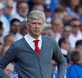 فينغر يكشف الصفقة التي أضعفت قوة ليفربول