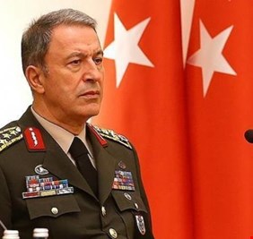 وزير الدفاع التركي : نحترم وحدة أراضي العراق وعملياتنا العسكرية جرت بالتنسيق مع بغداد