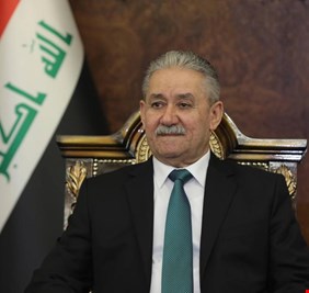 عبد الغني الأسدي يوجه رسالة بصوته الى أهالي الناصرية، يؤكد فيها تكليفه من قبل الكاظمي محافظاً لذي قار