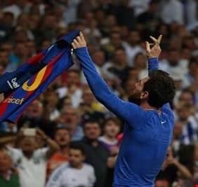 صحيفة: ميسي أصبح أكثر انفتاحا على فكرة البقاء مع برشلونة