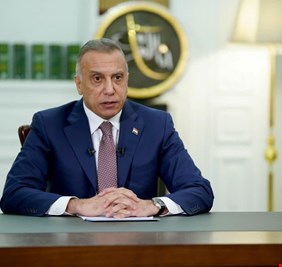 ماذا يفعل الشاعر الكبير محمد مهدي الجواهري والخطاط الشهير محمد سعيد الصكار في مكتب مصطفى الكاظمي؟