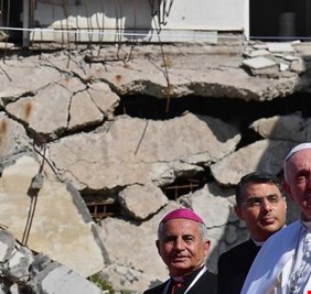 أول الغيث قطر ثم ينهمر .. من نفحات زيارة البابا.. دول تعرض المساعدة لإعمار الموصل