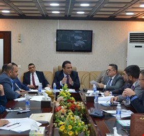 ماذا أقترحت اللجنة المالية النيابية اضافته لفقرة منح الموظفين أجازة خمس سنوات في الموازنة ؟