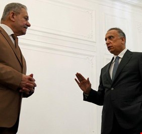 الأسدي يكشف أوراقه، ويتحدث لأول مرة عن (التلفون) الذي اجراه الكاظمي وأنهى به الأزمة في ذي قار