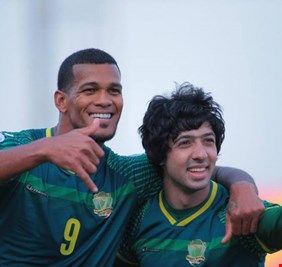 الشرطة يكتسح الديوانية بخماسية نظيفة