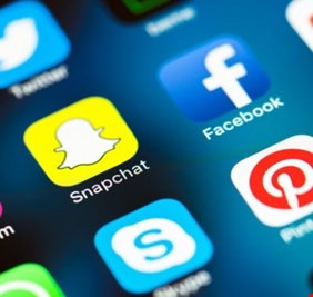 لماذا توقفت خدمات موقع التواصل وتطبيق فيسبوك