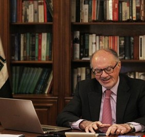 وزير المالية يوعز بمنح القروض للمشاريع وإعادة النظر بآليات الاقراض