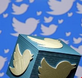 ميزات عملية تصل تطبيق 