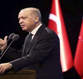 إهانة الرئيس .. اتهامات أردوغان تلاحق صحفيين فرنسيين