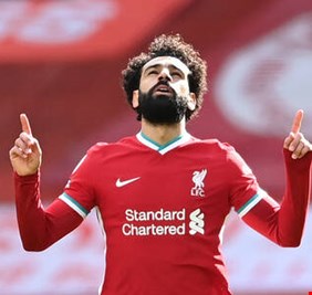 باريس سان جيرمان يبدأ مفاوضاته لضم محمد صلاح