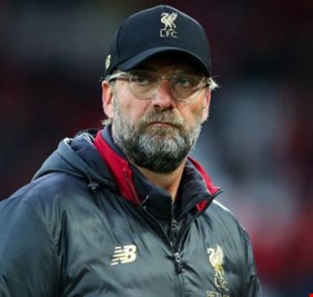 مدرب ليفربول يخطط لخطف نجم برشلونة