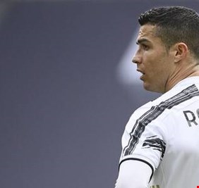 لعنة رونالدو.. أليغري نصح رئيس يوفنتوس بالتخلص من البرتغالي