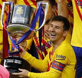 ميسي يحقق 4 أرقام قياسية بهدفين في شباك بيلباو