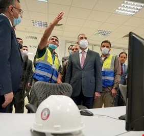 دعوا الرجل يعمل .. الكاظمي يواصل تمويل بناء محطات الطاقة الكهربائية رغم  ايقاف تمويل بعضها في الموازنة .. محطة السماوة انموذجاً