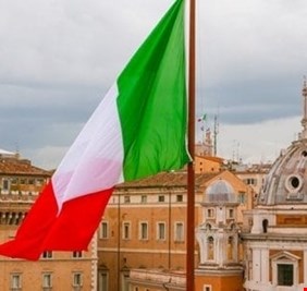 إيطالي يتغيب عن العمل لـ15 عاما!