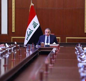 الأحزاب لا تتحكم في قرارات حكومة الكاظمي .. بل تحكمها المؤسسات!