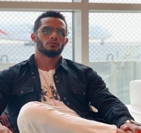 رسالة شديدة اللهجة من أسرة الطيار الراحل أشرف أبو اليسر للفنان محمد رمضان