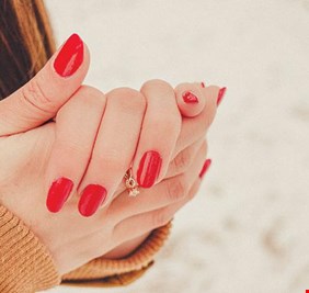 إلام تشير برودة اليدين؟