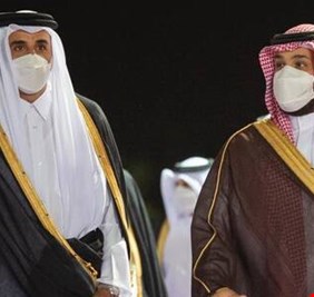 بن سلمان يستقبل تميم بن حمد في السعودية