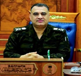 بالوثيقة والأمر الإداري ..الفريق أحمد أبو رغيف (يغربل) إستخبارات الداخلية، وينقل 61 ضابطاً برتب مختلفة !
