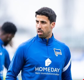 سامي خضيرة يعلن اعتزاله كرة القدم مع نهاية الموسم