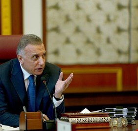 بعد فشل أغلب الأطباء في إدارة وزارة الصحة، وتبعية التكنوقراط للأحزاب .. االكاظمي يدير وزارة الصحة بتفويض سياسي ونيابي ..