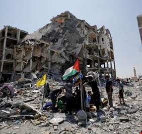 غزة مدمرة تماماً، فماذا تنفعها هدنة وقف إطلاق النار ، بعد هدم أكثر من 12 ألف وحدة سكنية نتيجة لغارات العدو؟