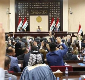 البرلمان يحدد أسباب تأخير تثبيت العقود وتحويلهم على الملاك
