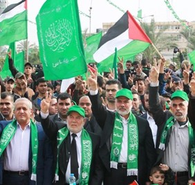 بسبب تقديمه الشكر لإيران .. قائد حركة حماس يتعرض الى أكبر حملة انتقادات عربية .. !