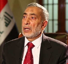 بالصور... عناصر حماية محمود المشهداني يعتدون على أحد وجهاء الطارمية أحمد العثمان، وعشيرة العثمان تحاصر موكب المشهداني !