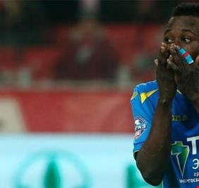 لاعب غابوني يمثل أمام 