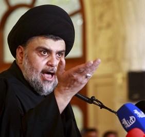 الصدر لـ (قادة الفصائل المسلحة): ان كنت مجاهداً فهذا لا يعطيك الحق بالتسلط والتحكم وكفى تمادياً ووقاحة!