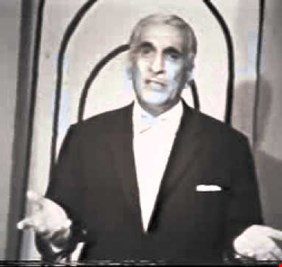 الناطور يكتشف العلة والحل في مقالة لافتة، ماذا قال المنولوجست عزيز علي عنا ..