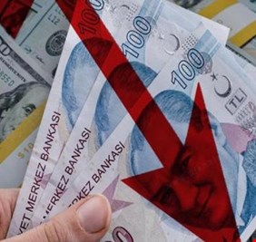 الليرة التركية تهبط الى أدنى مستوياتها منذ 3 أشهر أمام الدولار
