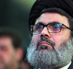 خليفة السيد حسن نصر الله خريج حوزة النجف ومتزوج من إبنة الجنرال قاسم سليماني !