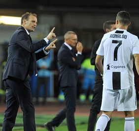 أليغري يرد الصاع صاعين لرونالدو