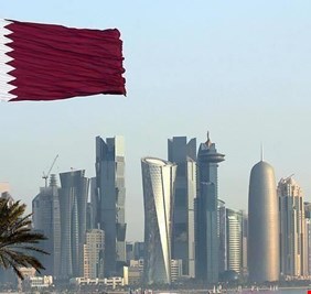 ديلي ميل : دعوى قضائية تتهم قطر بتمويل الإرهاب في سوريا