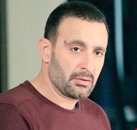 إصابة أحمد السقا في قدمه.. ما القصة؟
