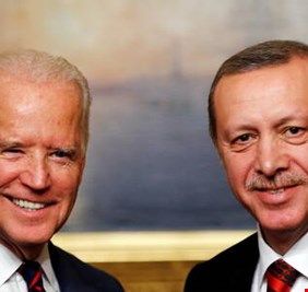 البيت الأبيض: بايدن سيبحث مع الرئيس التركي أردوغان الأوضاع في سوريا وليبيا