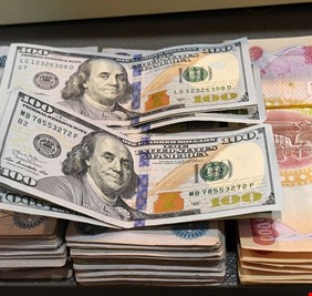 انخفاض سعر صرف الدولار في الأسواق المحلية