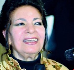 بالفيديو .. لميعة عباس عمارة تتحدث عن اعتقالها من قبل البعثيين وإتهامها بشاعرة (محكمة المهداوي) !